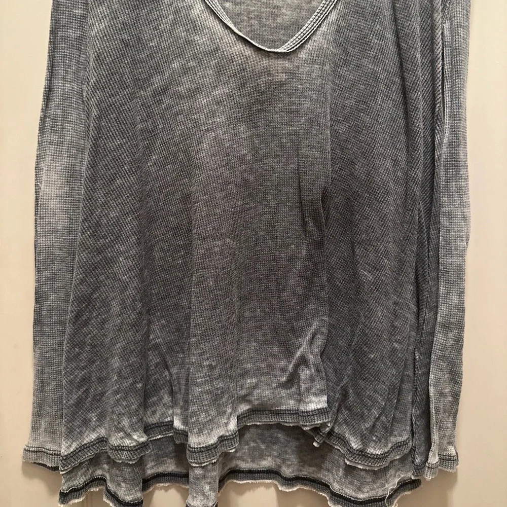 🐣Free People Heather Gray Waffle Knit Top - Picture 7 of 8